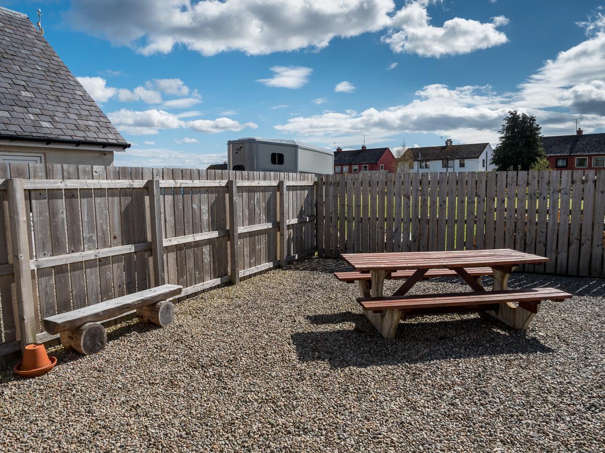 The Birches Hotel Dingwall Exterior photo